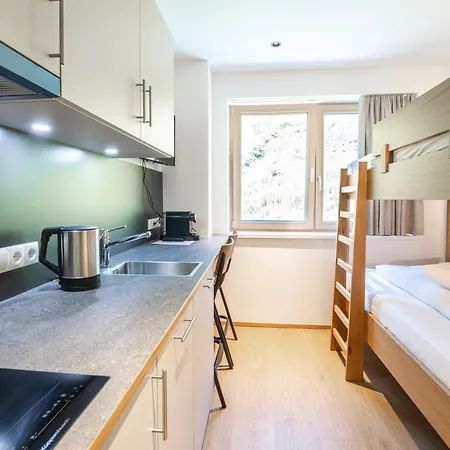 Basecamp Warth Apartament